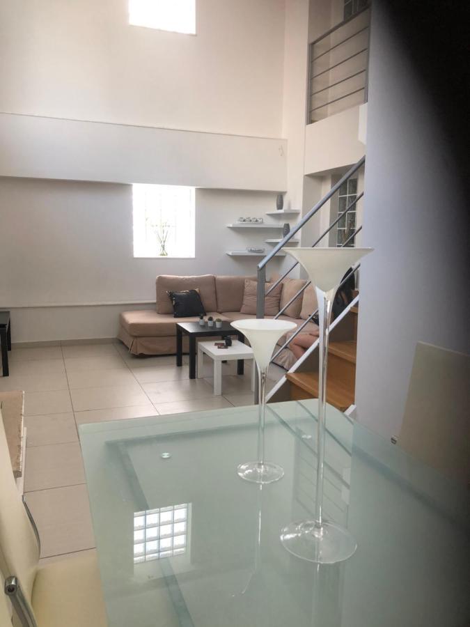 Maisonette Lux Modern Next To Metro Kerameikos 3 * Atina